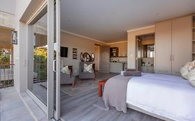Nuach Luxury Suites